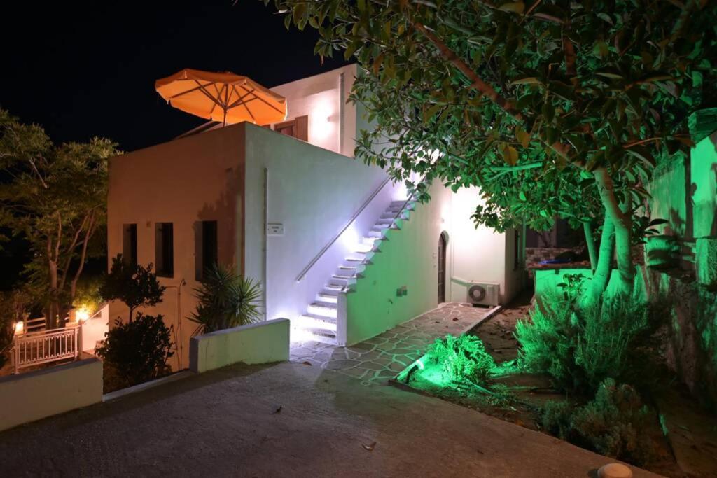 Villa Harmonia II Agia Anna  Exteriör bild