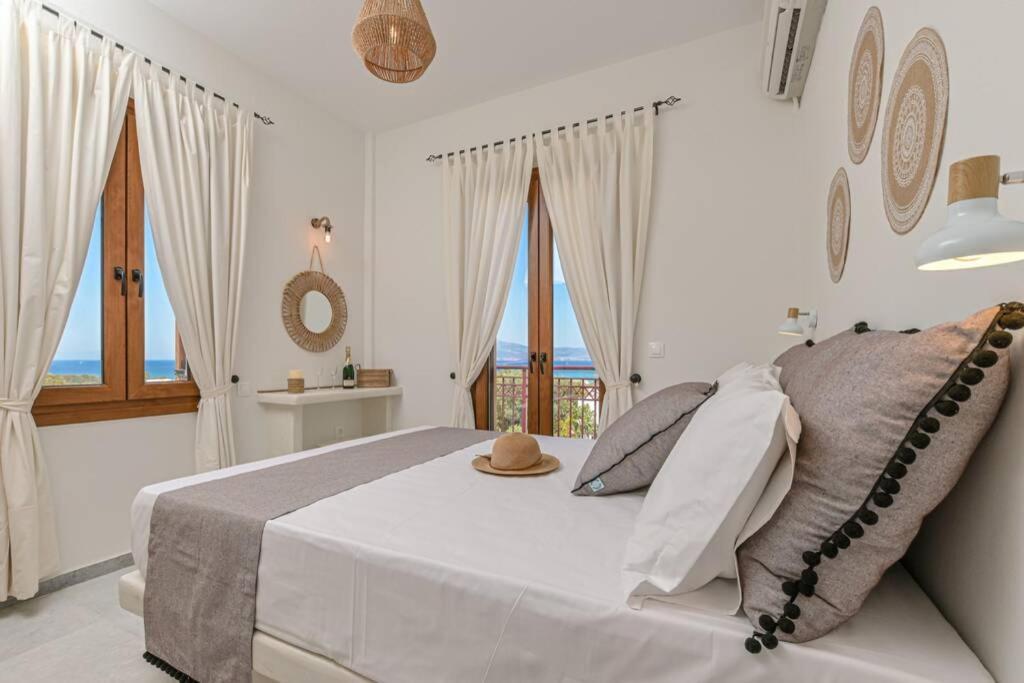 Villa Harmonia II Agia Anna  Exteriör bild