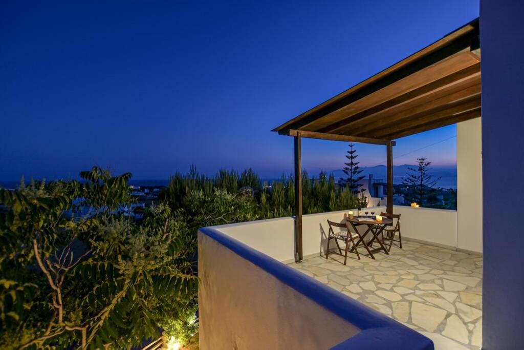 Villa Harmonia II Agia Anna  Exteriör bild